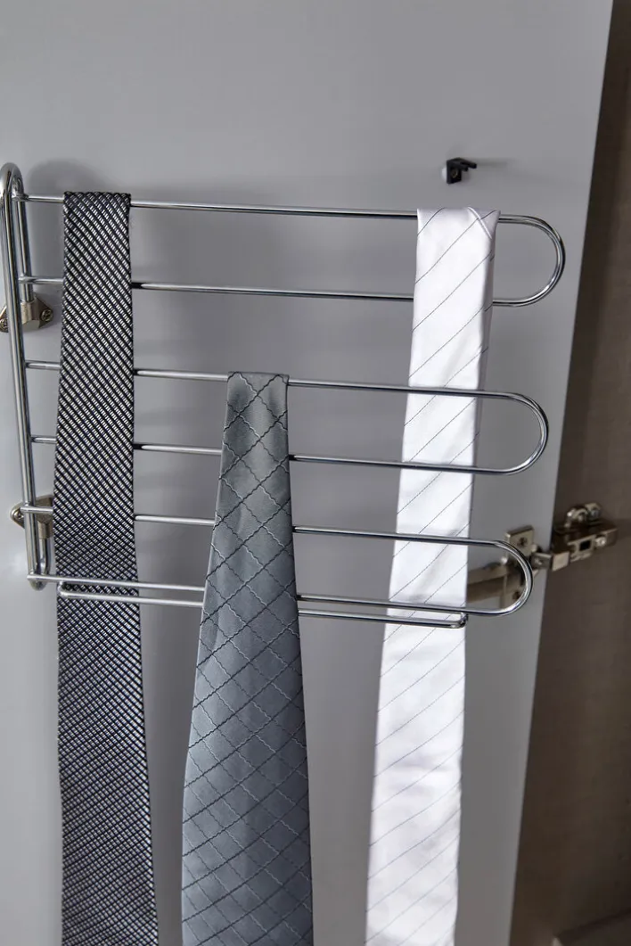 Kleiderschrank PURISMA weiß