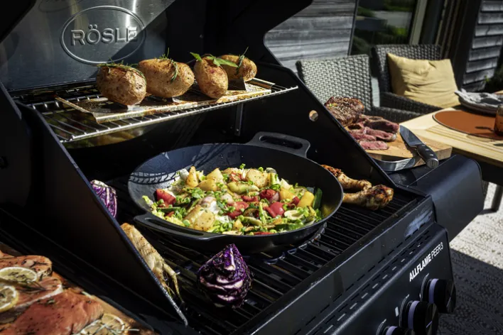 RÖSLE BBQ Station Gasgrill ALL FLAME PEER 3-flammig 50 mbar