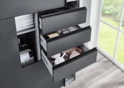 Schwebetürenschrank TENERIFFA 270 x 210 cm grau/ schwarz