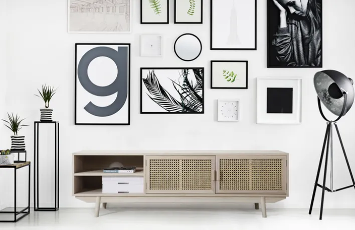 TV-Lowboard 150 x 45 cm Braun/ Rattan