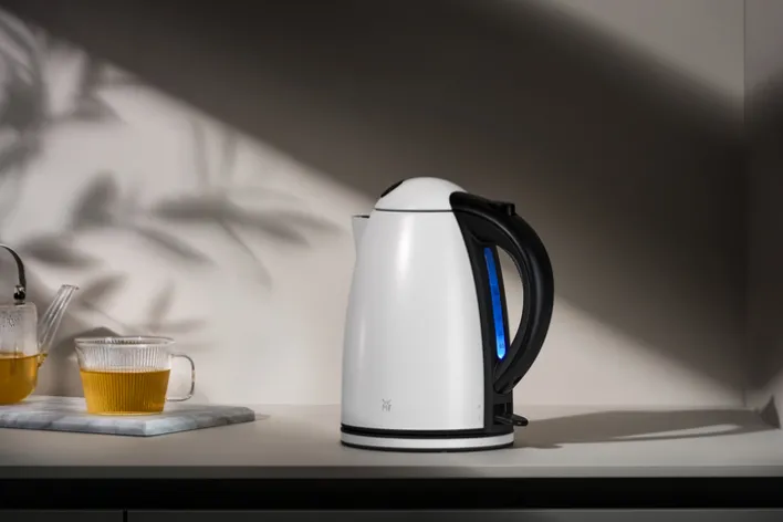 WMF Wasserkocher STELIO PAPER Metall 17 x 22 x 24,5 cm Silberfarbig