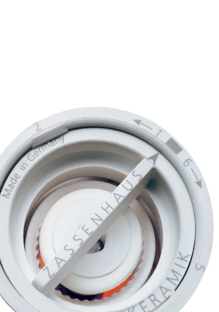 ZASSENHAUS Salzmühle FRANKFURT 18 cm Olivenholz