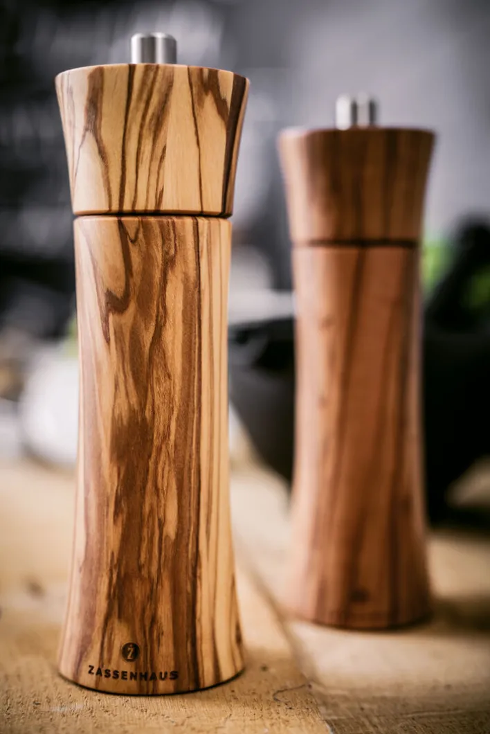 ZASSENHAUS Salzmühle FRANKFURT 18 cm Olivenholz